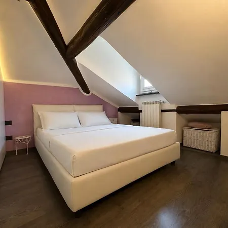 Mansarda Di Design,aria Condizionata, Wifi Genoa