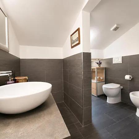 Mansarda Di Design,aria Condizionata, Wifi *