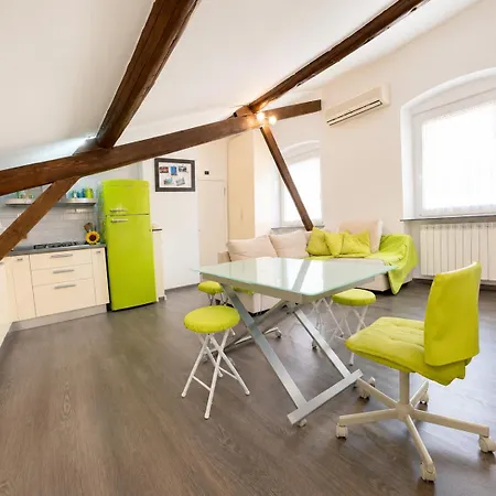 Mansarda Di Design,aria Condizionata, Wifi Apartment